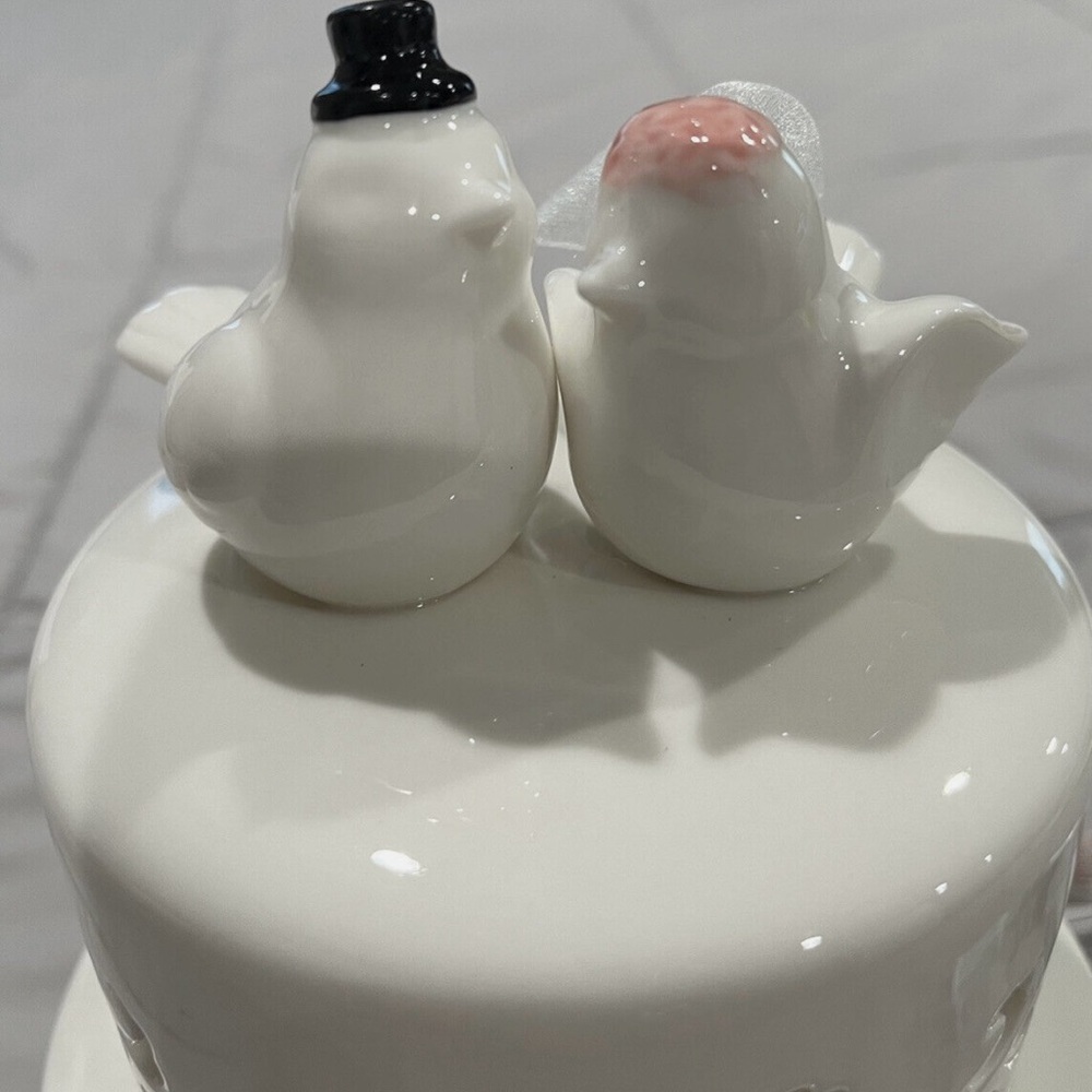 Ceramic Bird Cake Topper - White - Picture 6 of 7